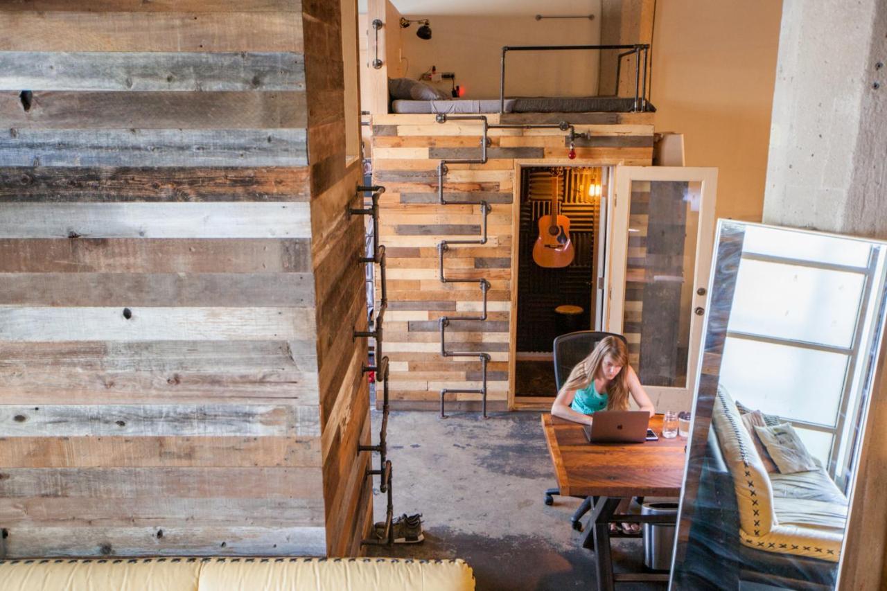 Podshare Hollywood Hostel Los Angeles Exterior photo