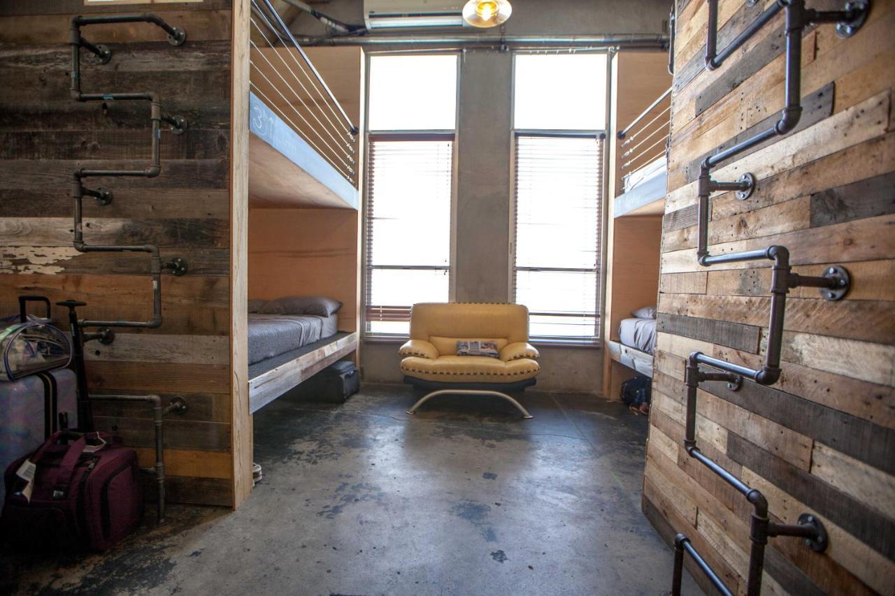 Podshare Hollywood Hostel Los Angeles Exterior photo