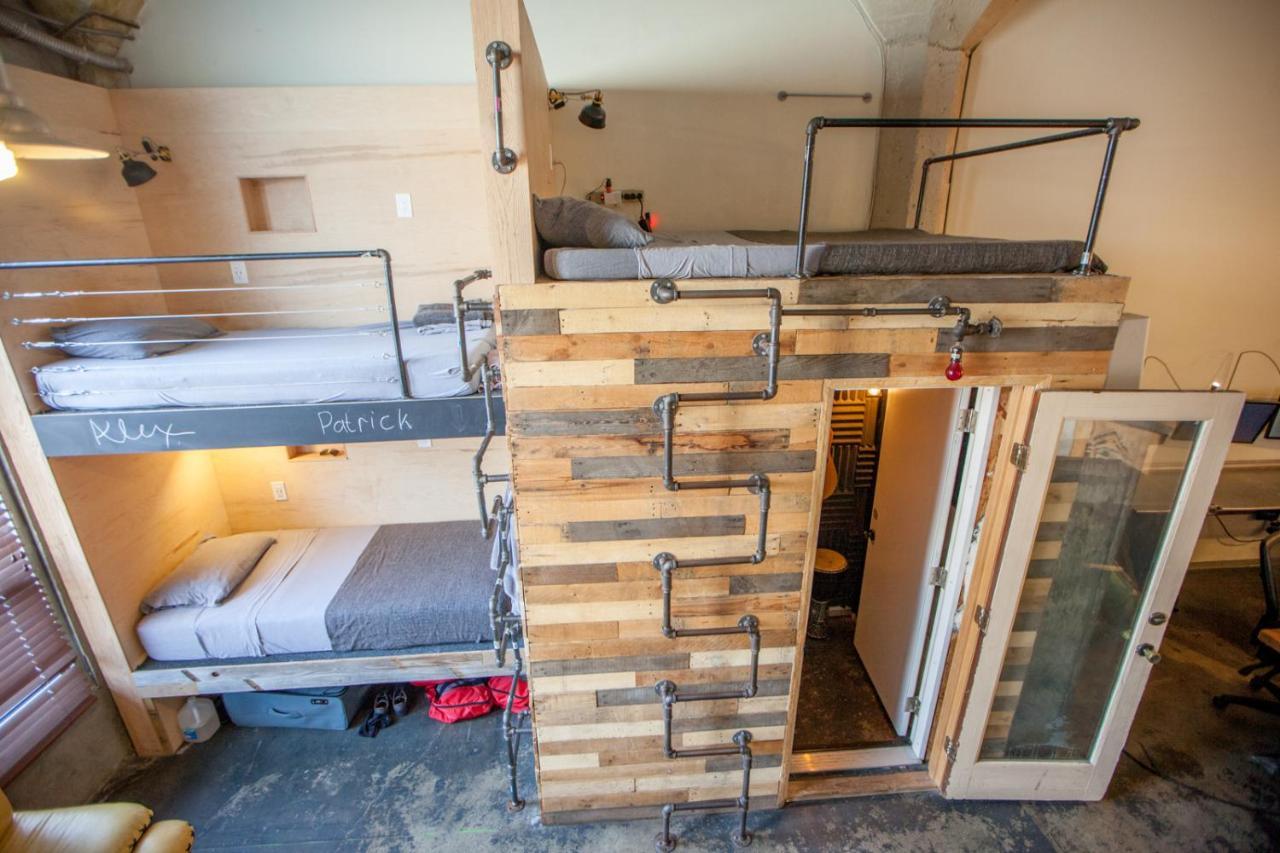 Podshare Hollywood Hostel Los Angeles Exterior photo